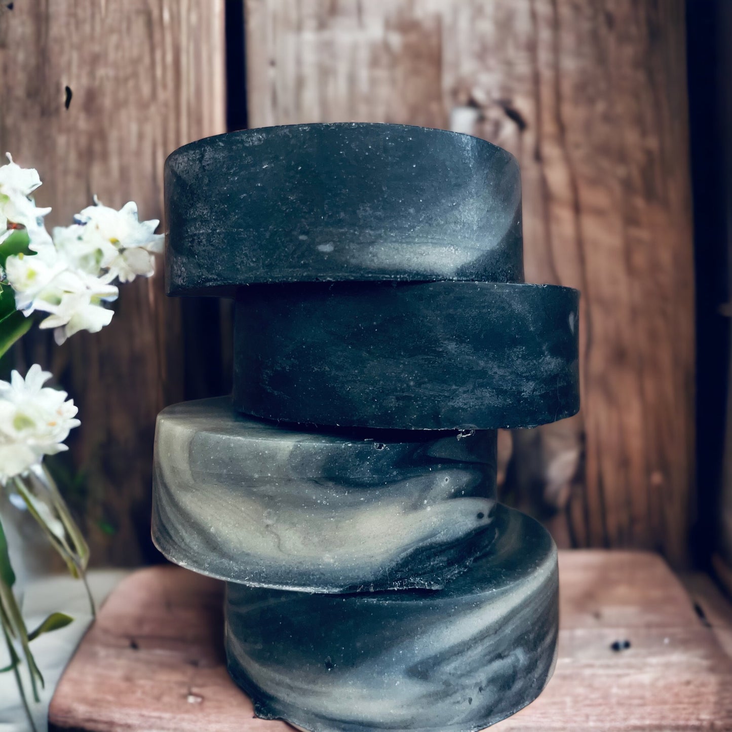 Evening- Round (Unscented + Activated Charcoal)